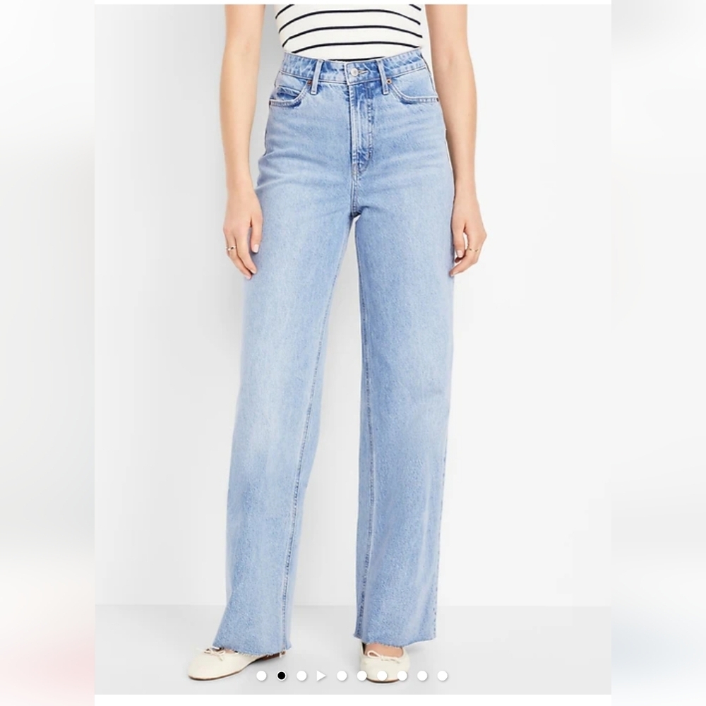 Old Navy Extra High Rise Sky Hi Wide Leg Jean
